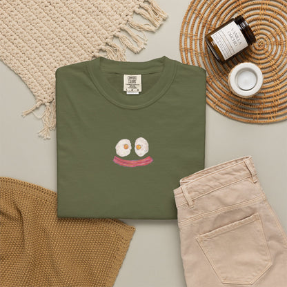 Happy Breakfast Tee | Smiley Egg & Bacon Graphic T-Shirt