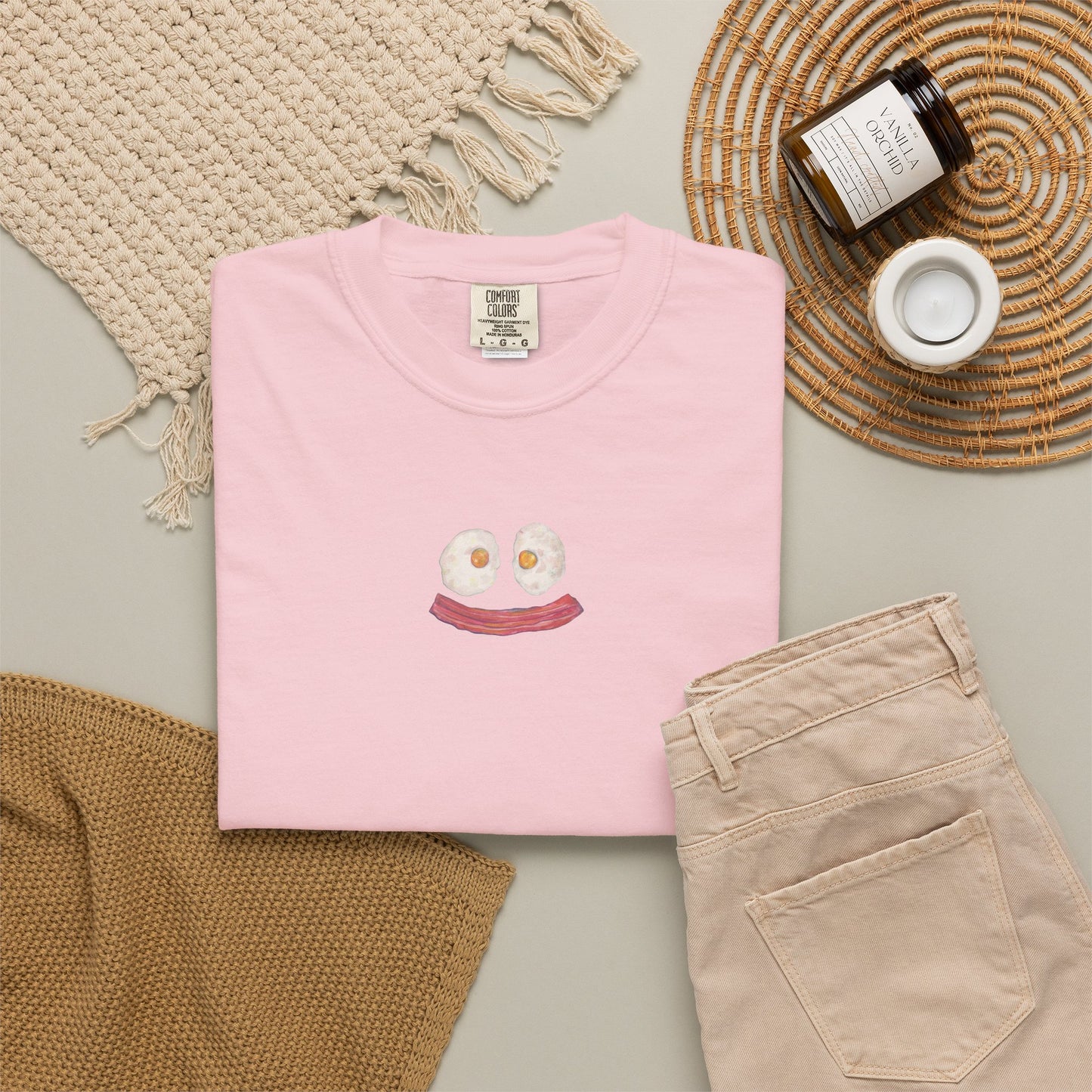 Happy Breakfast Tee | Smiley Egg & Bacon Graphic T-Shirt