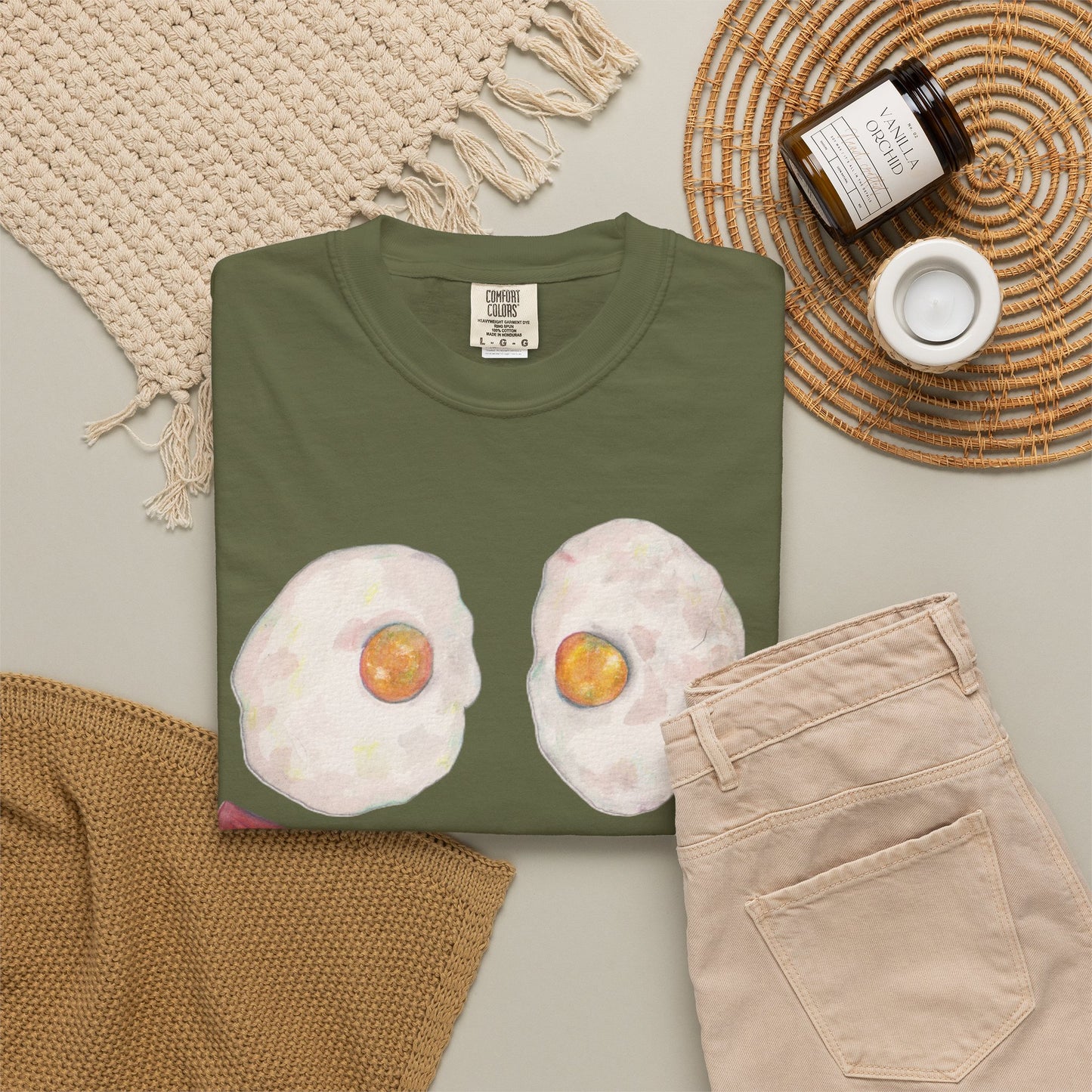 BIG Happy Breakfast Tee | Smiley Egg & Bacon Graphic T-Shirt