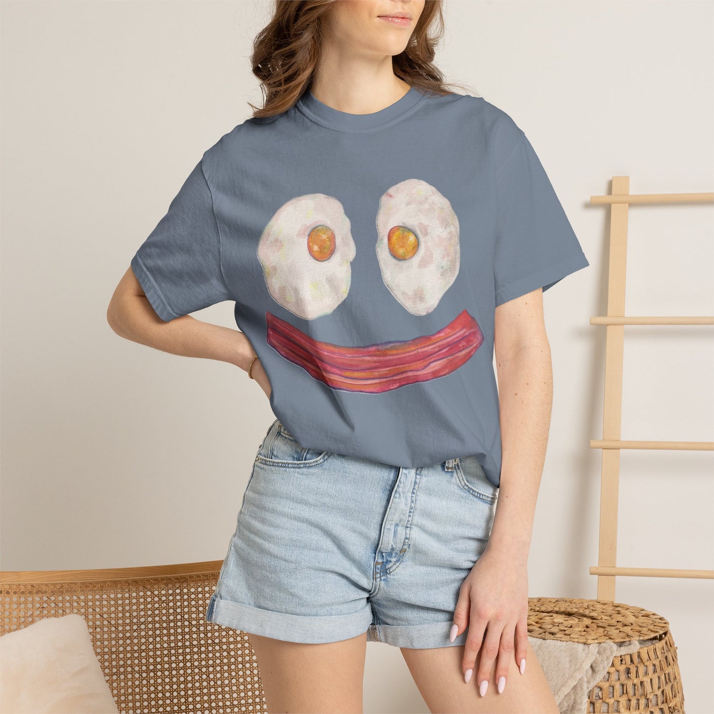 BIG Happy Breakfast Tee | Smiley Egg & Bacon Graphic T-Shirt