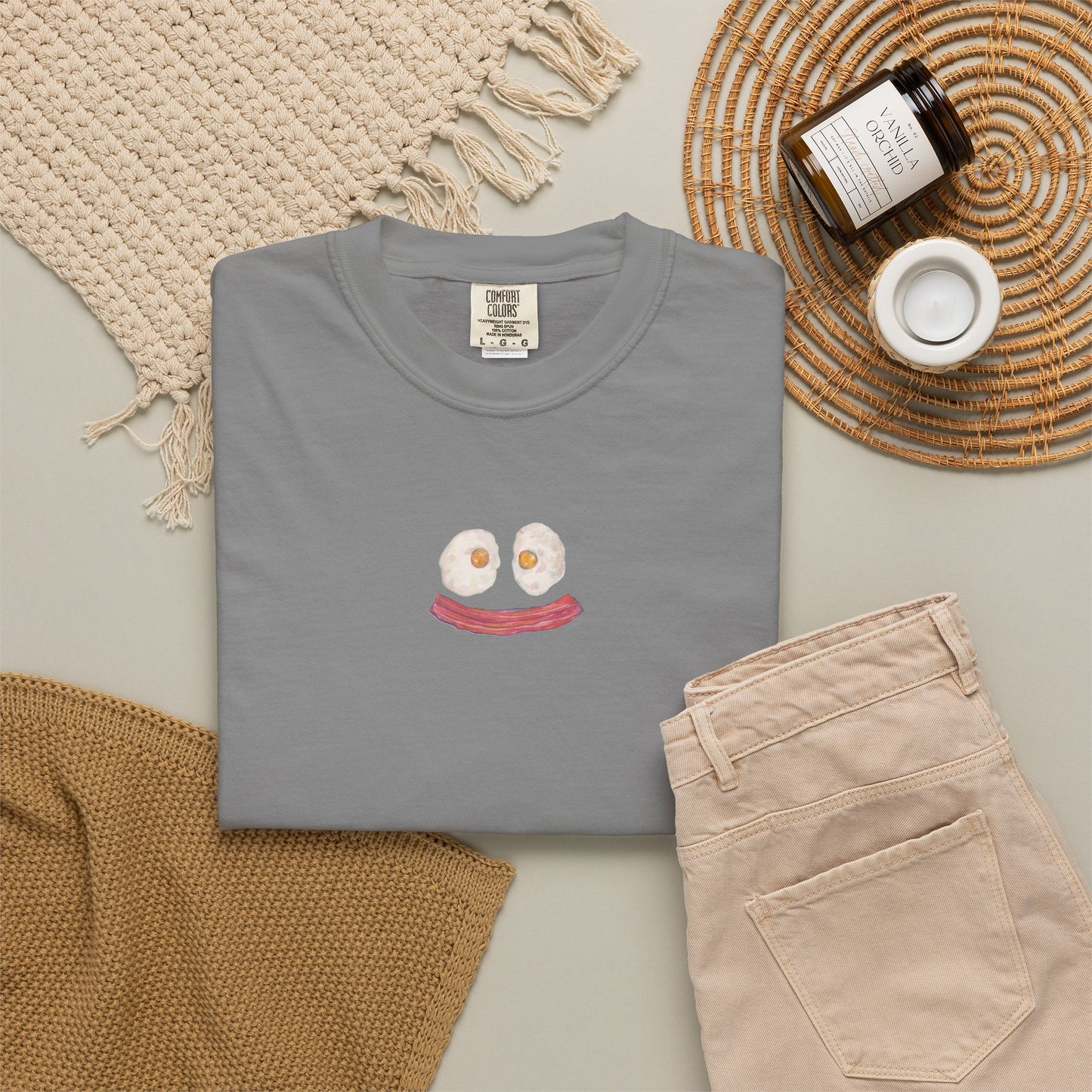 Happy Breakfast Tee | Smiley Egg & Bacon Graphic T-Shirt