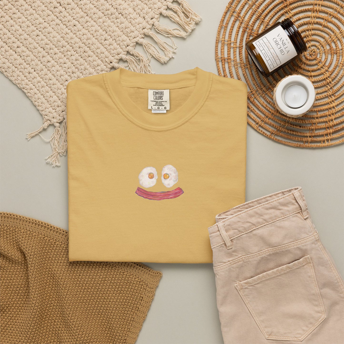 Happy Breakfast Tee | Smiley Egg & Bacon Graphic T-Shirt
