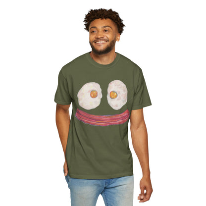 BIG Happy Breakfast Tee | Smiley Egg & Bacon Graphic T-Shirt