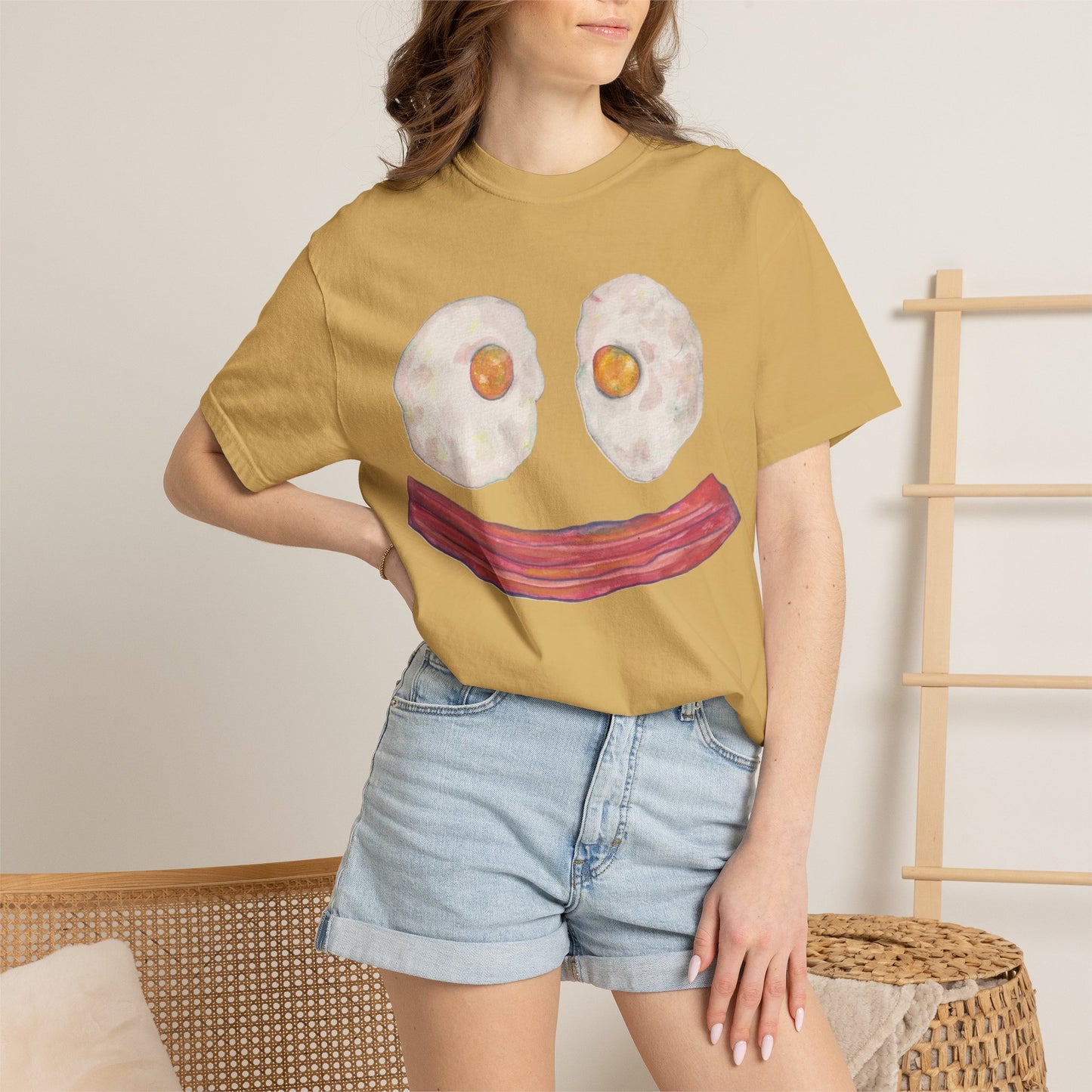 BIG Happy Breakfast Tee | Smiley Egg & Bacon Graphic T-Shirt