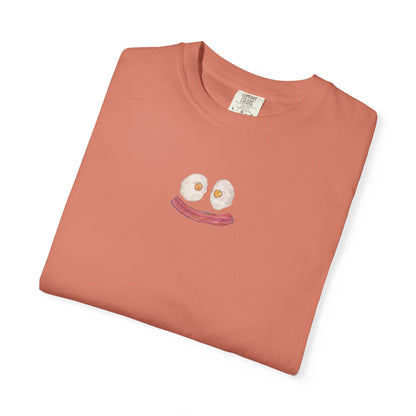 Happy Breakfast Tee | Smiley Egg & Bacon Graphic T-Shirt