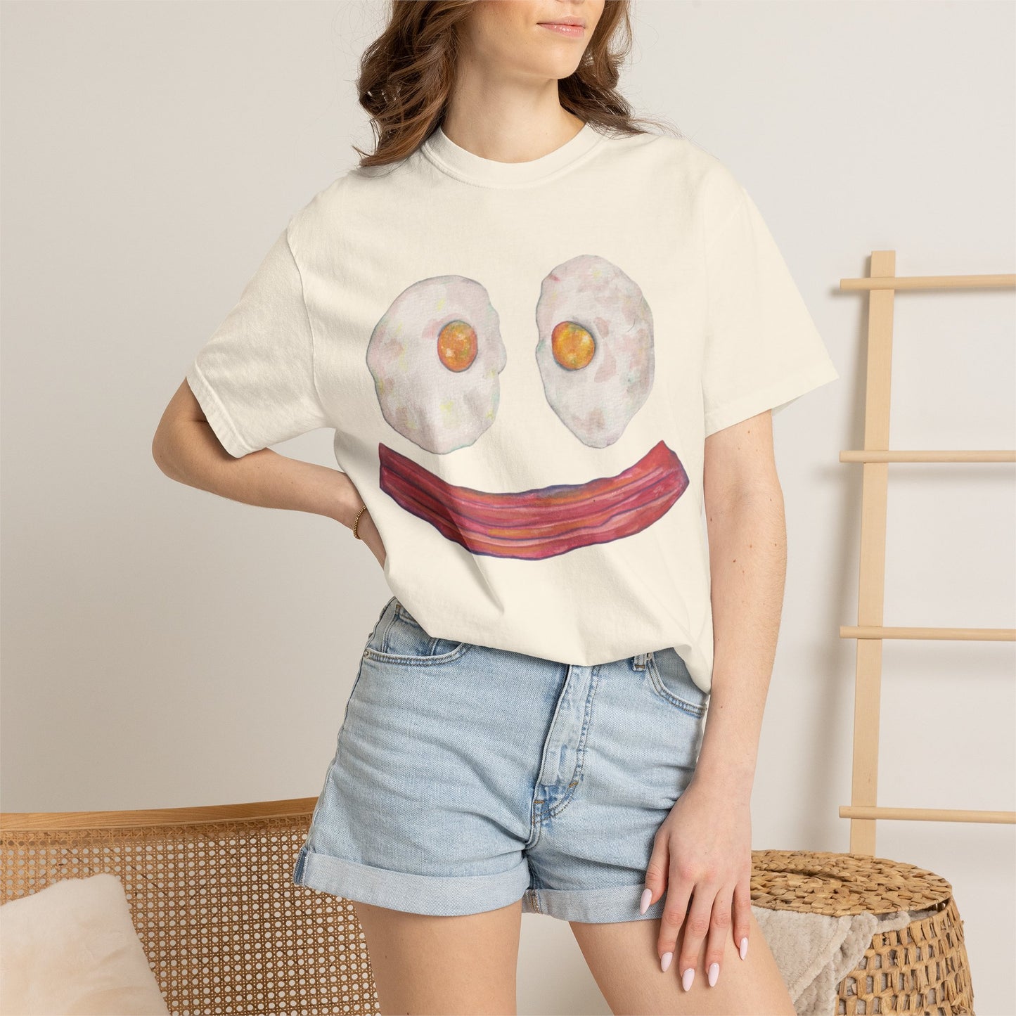 BIG Happy Breakfast Tee | Smiley Egg & Bacon Graphic T-Shirt